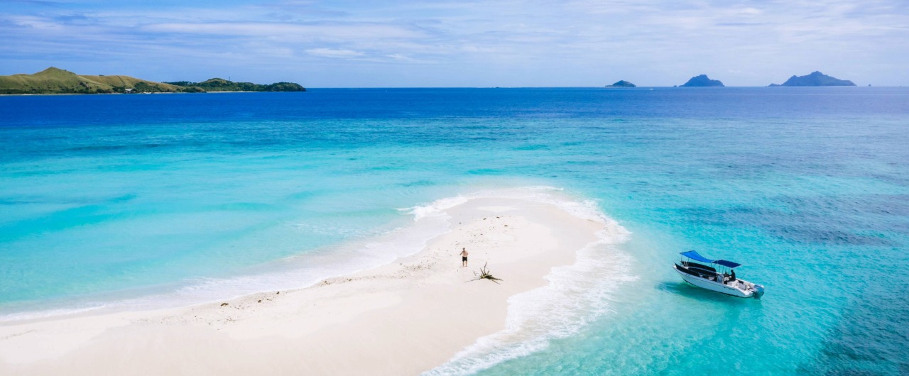 Private picnic on a sandbank 